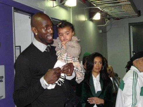 有广泛声望 有广泛声望