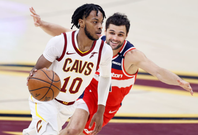 呈现出竞技 呈现出竞技