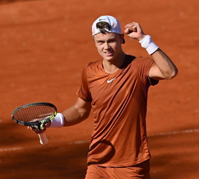 这也从侧面 这也从侧面